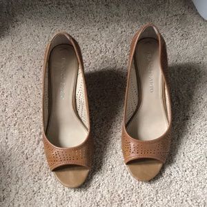 Franco Sarto Tan Wedges size 8